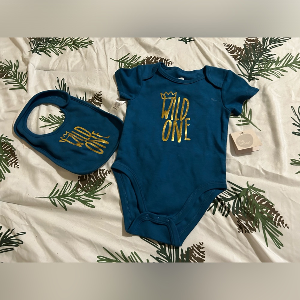 The littlest - undershirt with bib (new)